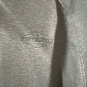 Field & Stream Heather Gray Tee